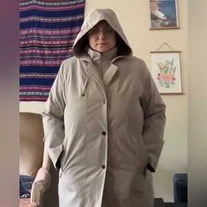 Vintage faux Burberry Australian coat, size 16-18, removable lining and hood